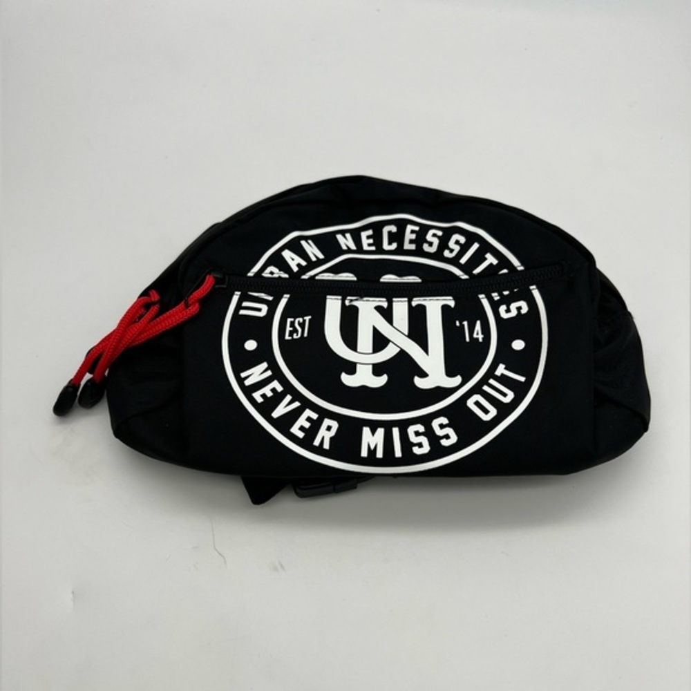 Urban Necessities X Private Label NYC Side Bag Rare NWOT NEW Never Miss Out